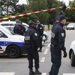 Supuesto extremista hiere a 2 policías en Reunión, Francia