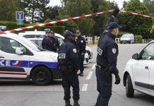Supuesto extremista hiere a 2 policías en Reunión, Francia
