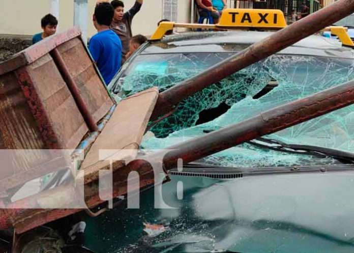 Nicaragua, Granada, accidente, daños materiales