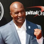 Evander Holyfield: «Mi mamá no me dejaba que me rindiera»