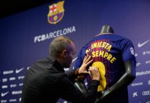 El Barcelona renueva el contrato de Iniesta de por vida