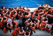 Rescatan a 1.100 inmigrantes en el Mediterráneo central