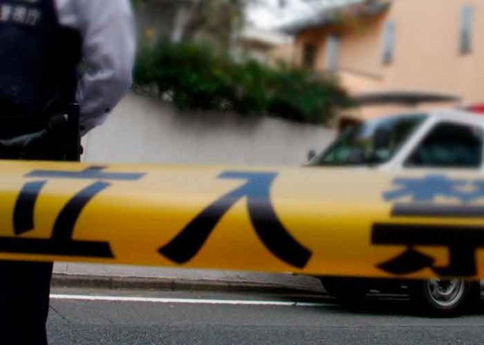 japon, encuentran cuerpo, asesinato, maleta, lago, hombre,