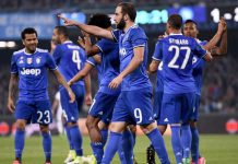 Higuain silencia a hinchas del Napoli y Juve es finalista