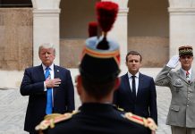 Macron recibe a Trump en París con honores militares