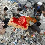 FOTOS Y VIDEOS: Devastador terremoto causa más de 400 muertos en Irán