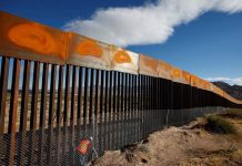 Trump reitera que México pagará muro «de un modo u otro»