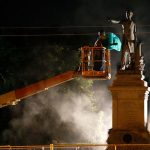 Nueva Orleans retira segundo monumento esclavista