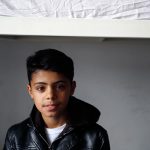 Conocé al ‘Pequeño Picasso’, un niño afgano varado en Serbia