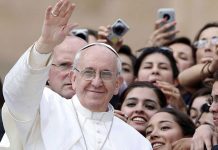 Papa insta a los jóvenes a dejar el «inmovilismo» por un mundo mejor