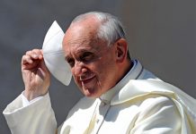 Papa insta a promover una «cultura de diálogo» en América Latina