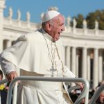 El papa dona 100.000 dólares para víctimas de inundaciones en Perú