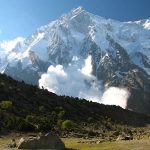 Mal tiempo limita búsqueda de montañistas en Pakistán