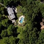 Gemelos de 3 años mueren ahogados en una piscina de NY