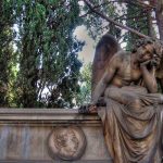 Destrozan 70 tumbas cristianas y judías en cementerio de Roma