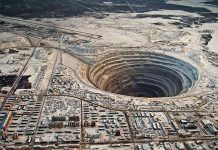 Dan por muertos a 8 mineros desaparecidos en mina de diamantes rusa