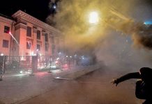 Rusia denuncia ataque con mortero a su embajada en Damasco
