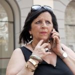 Mujer que reclama paternidad de Dalí contenta tras pruebas de ADN a su madre