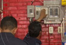 Bomberos inspeccionan tramos del Mercado Mayoreo