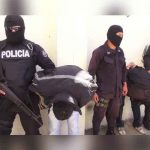 Policía de El Salvador captura a supuestos asesinos de transexuales
