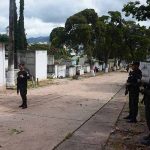 Honduras: Policía Militar resguarda los cementerios previo al día de los difuntos