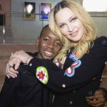 Video Viral: Hijo de Madonna es todo un Marc Anthony