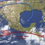 Tormenta Ramón se degrada a depresión tropical frente a costa sur de México