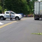 Mujer muere tras colisionar contra tráiler en Costa Rica