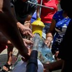 Escasez de agua y 28 desaparecidos por aluviones en Chile