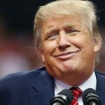 Trump dice que tiene autoridad total para emitir indultos