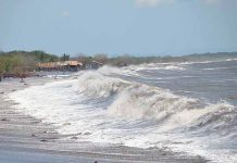 Honduras: Declaran alerta por elevación de marea en el Pacífico