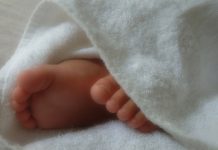 Bebé muere por falta de atención ante huelga médica en Perú