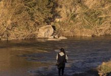 Suben a 4 los guatemaltecos muertos en el río fronterizo entre EE.UU. y México