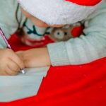 Chile: Niño recibe de regalo de Navidad 3 días de libertad de padre recluido