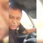 Video: Degenerado ofrece dinero a pasajera para «pesarse»