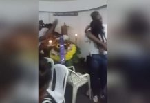 Video: Despedida de difunto genera controversia en las redes sociales