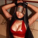 Nicki Minaj exhibe sus curvas en Instagram