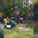 Le pidió una señal a su hijo muerto y esto pasó en pleno cementerio