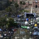 La mayor central obrera de Argentina se moviliza y amenaza con nueva huelga