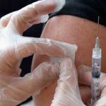 Sao Paulo intensifica vacunación contra fiebre amarilla y cierra más parques