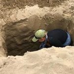 México: Madres excavan en Veracruz en busca de sus hijos desaparecidos