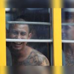 Fiscalía de El Salvador acusa a ex jueza de liberar a 17 pandilleros