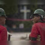 Inmigrantes centroamericanos apoyan a damnificados por terremotos en México