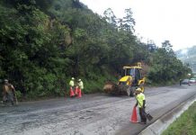 Reabren carretera donde murieron 12 personas por un derrumbe en Guatemala