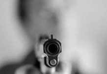 Perú: Policía intenta detener a asaltantes y es fulminado de un balazo en la cabeza