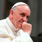 Papa Francisco: «No os paséis todo el día al teléfono, ignorando el mundo»