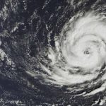 El huracán Ofelia va rumbo a Irlanda con categoría 2