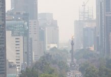 Exceso de vehículos y calor, principal causa de contaminación en México