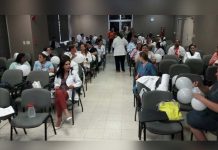Gobierno de Panamá pide a médicos desconvocar huelga
