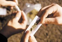 Honduras: Más de un millón de colegiales fuma marihuana y es alcohólico, según encuesta